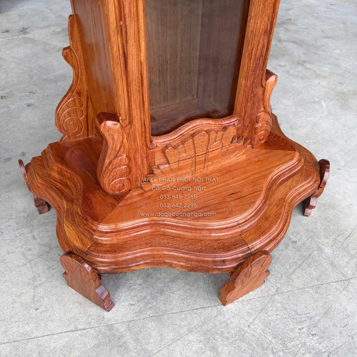 đồng hồ gỗ hương đá
