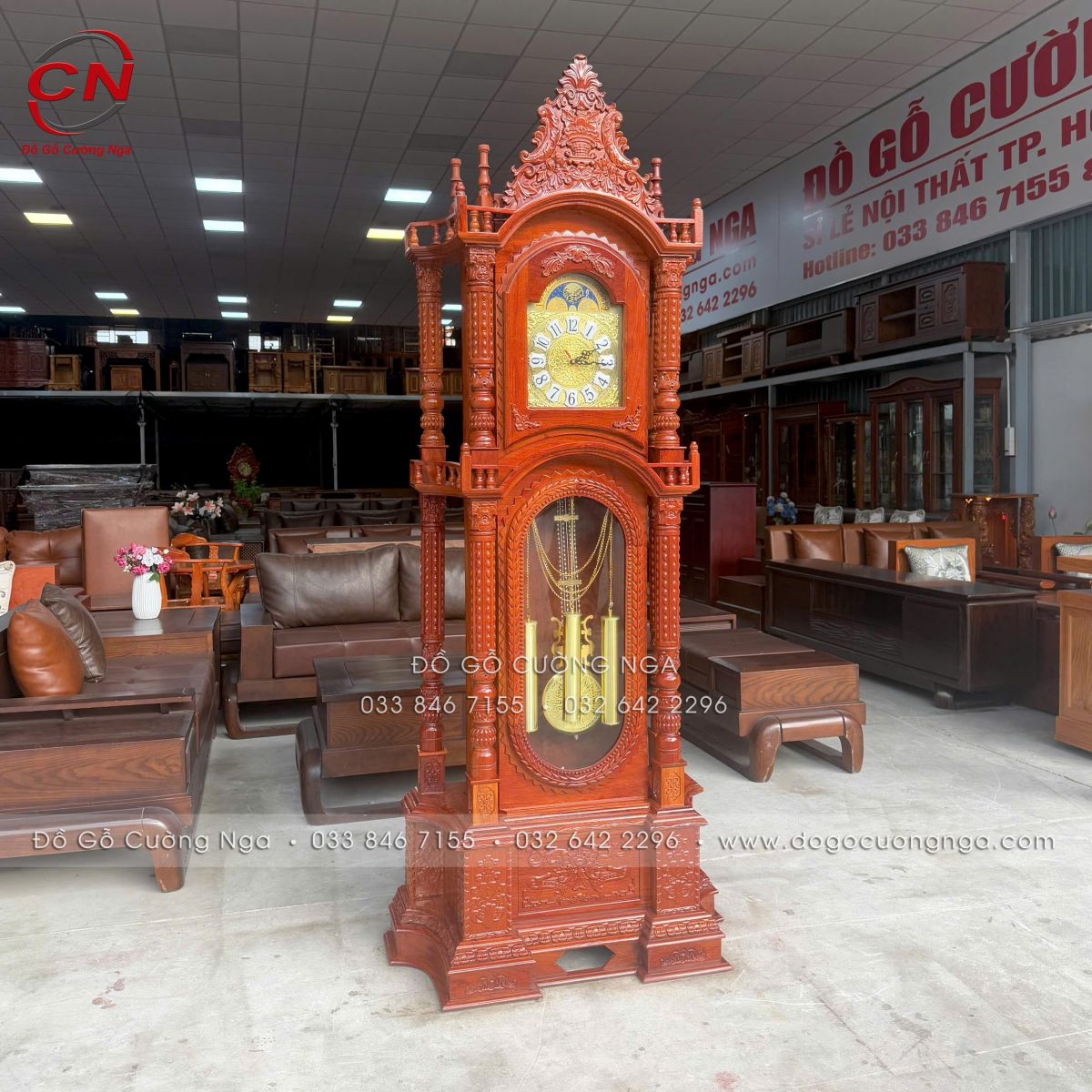 Đồng hồ cây gỗ Hương Đá mẫu tháp cao 2m3