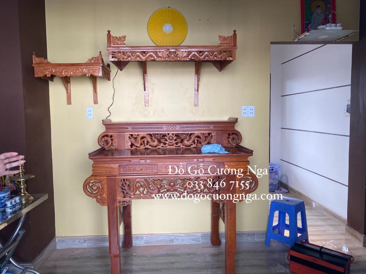 Bàn Thờ Treo Tường Gỗ Gõ