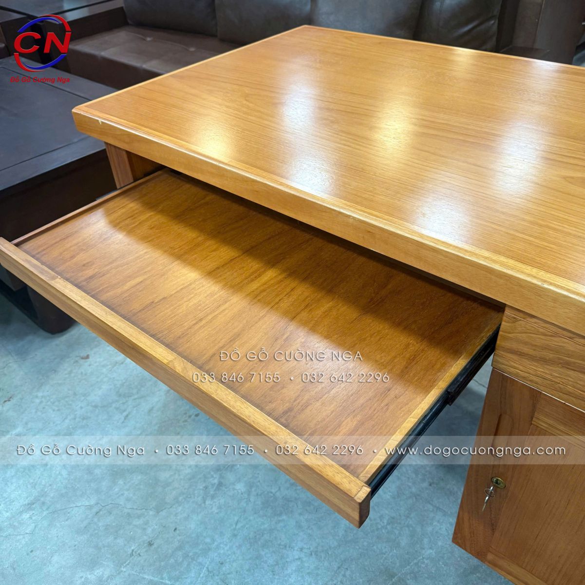 Bàn giám đốc gỗ gõ đỏ 1m4