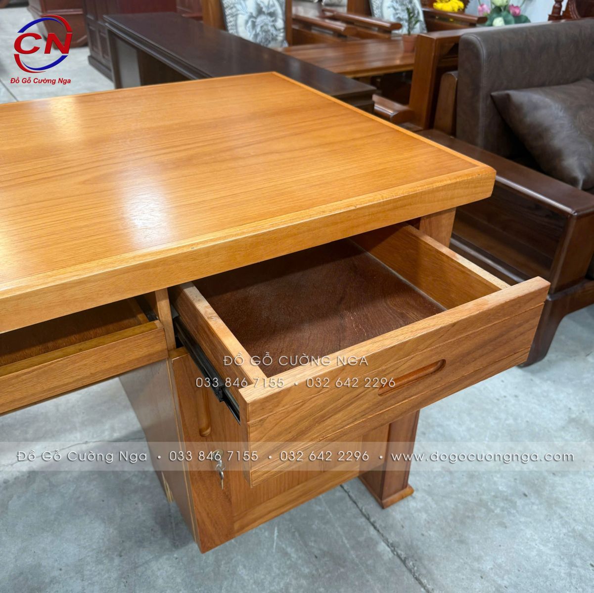 Bàn giám đốc gỗ gõ đỏ 1m4