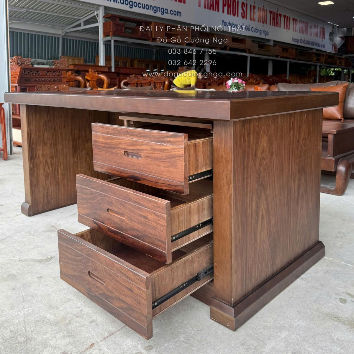 bàn làm việc giám đốc gỗ hương xám
