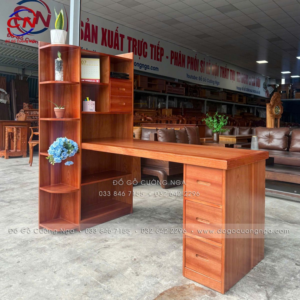 bàn làm việc gỗ xoan dào 1m6 kèm kệ hiện đại