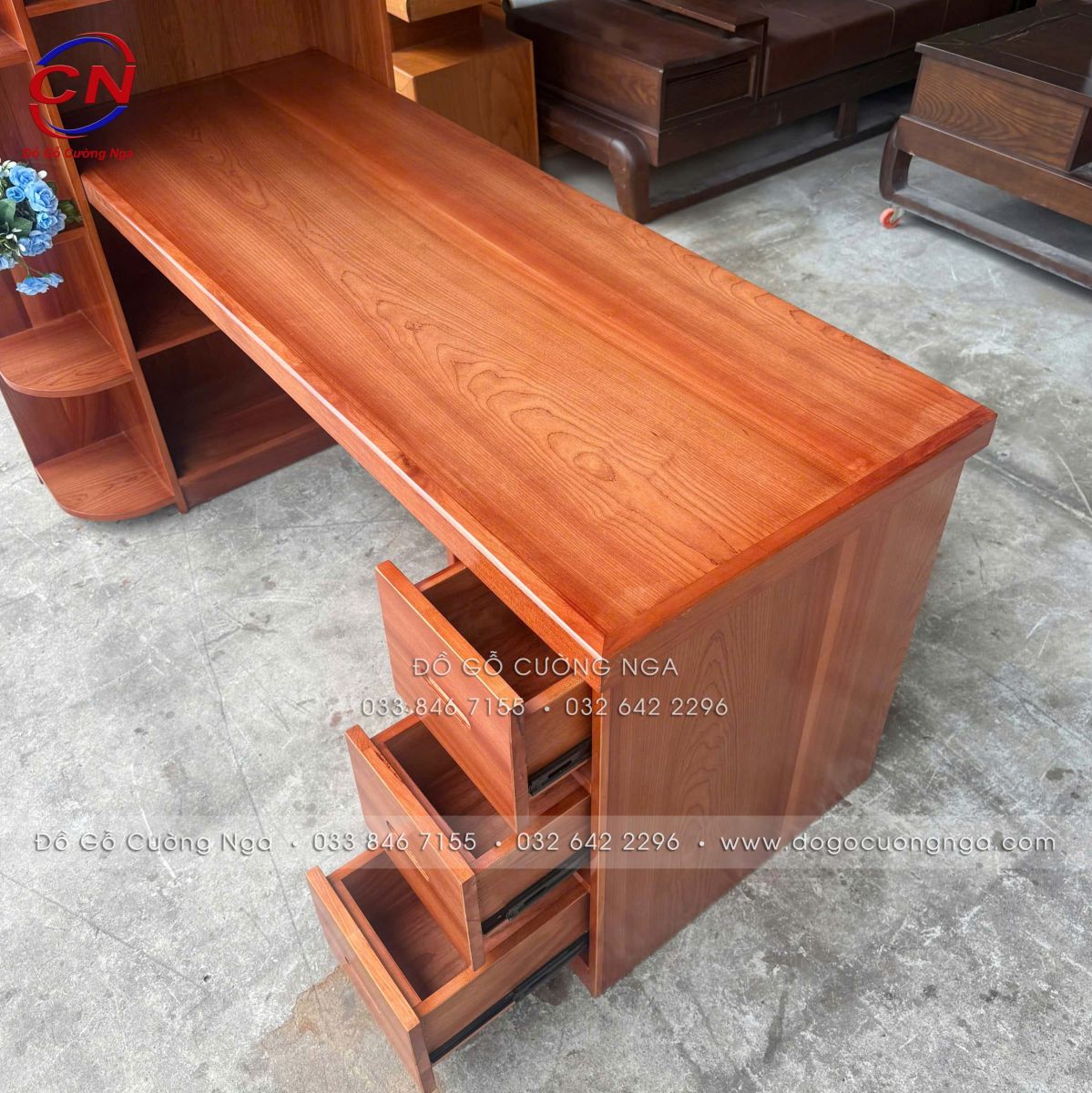 bàn làm việc gỗ xoan dào 1m6 kèm kệ hiện đại