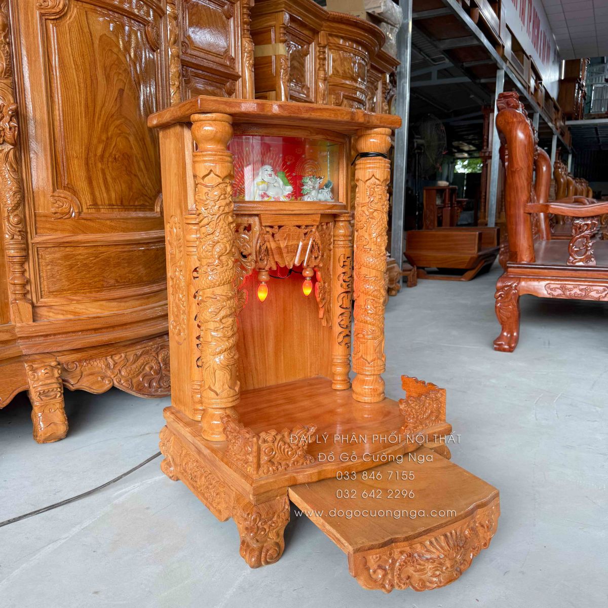 Bàn thờ ô địa - thần tài gỗ Gõ Đỏ  50cm hộp đèn 