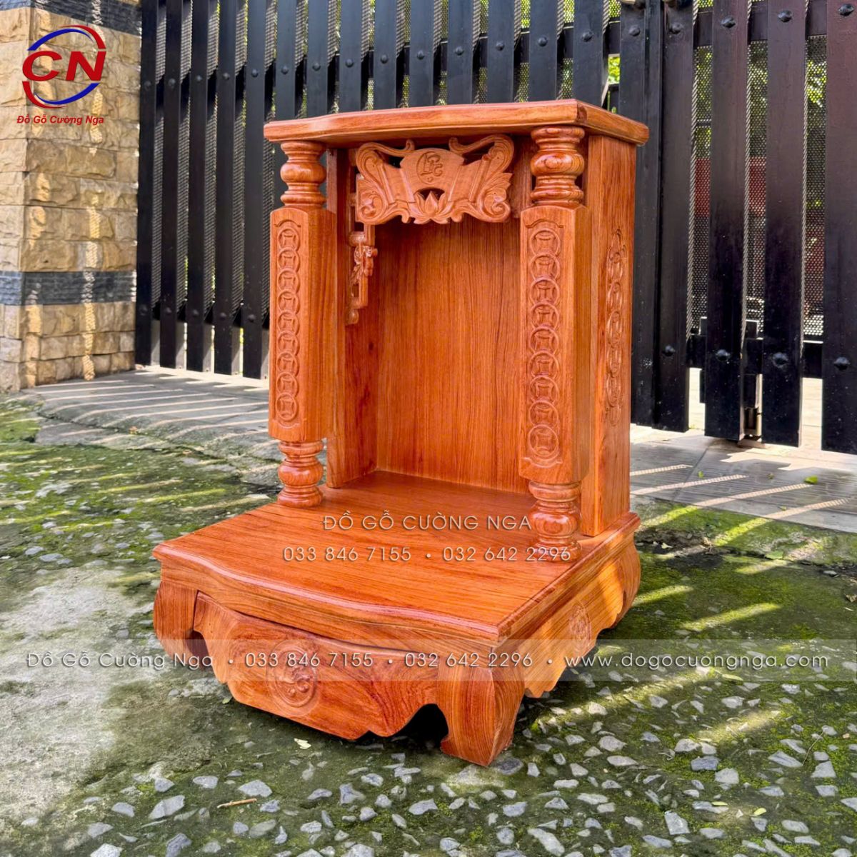 Bàn Thờ Ông Địa Gỗ Hương Đá Mẫu Cột Vuông Chạm Đồng Tiền