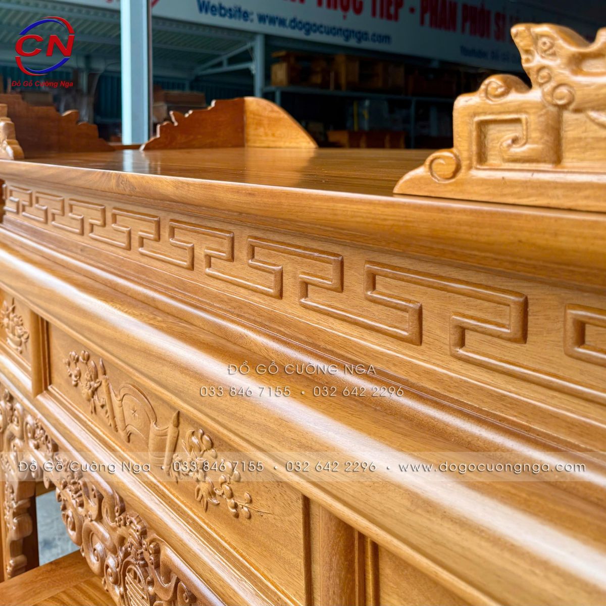 Bộ bàn thờ án gian 1m27 gỗ gõ đỏ