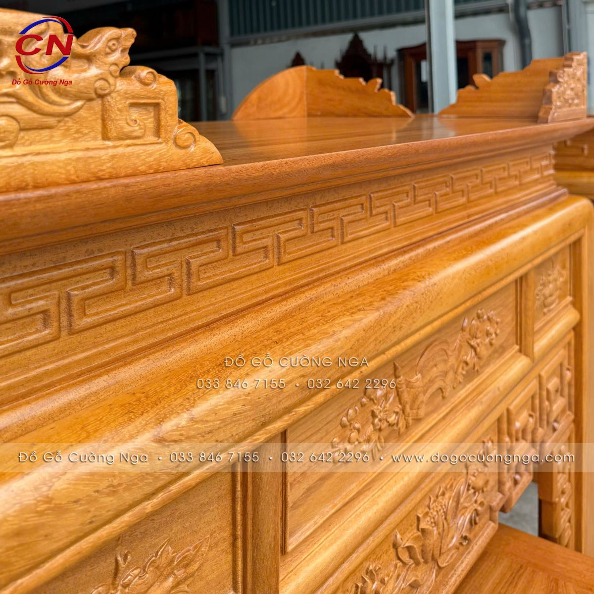 Bộ bàn thờ án gian 1m27 gỗ gõ đỏ