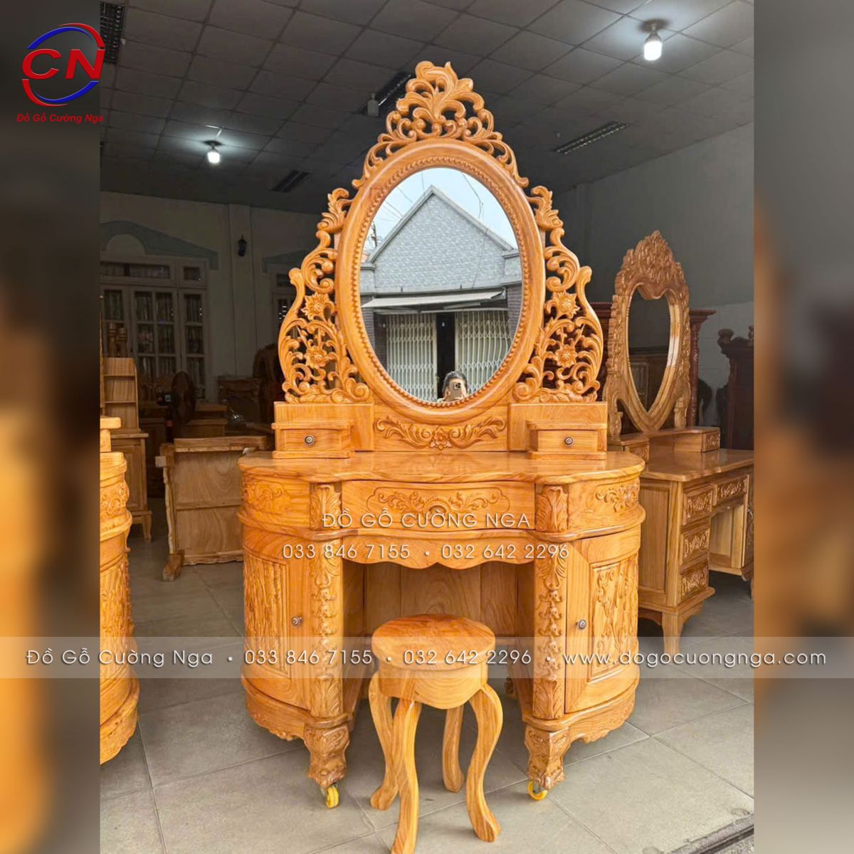 ban trang diem go do guong ovan