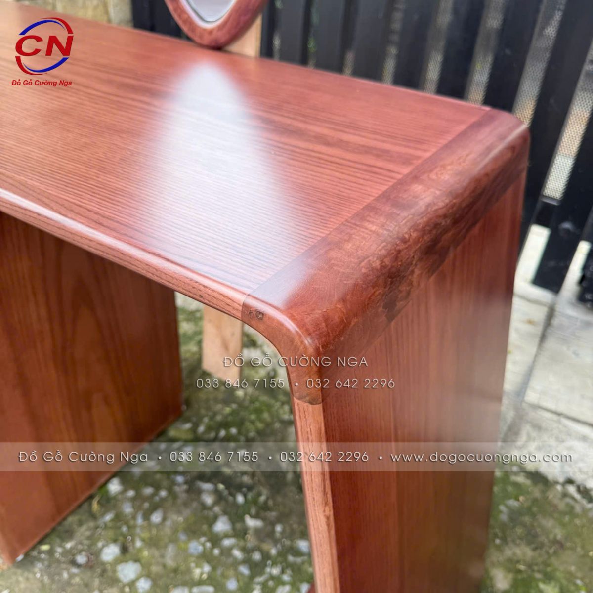 ​Bàn Trang Điểm Gỗ Sồi Màu Óc Chó Gương Giọt Nước​