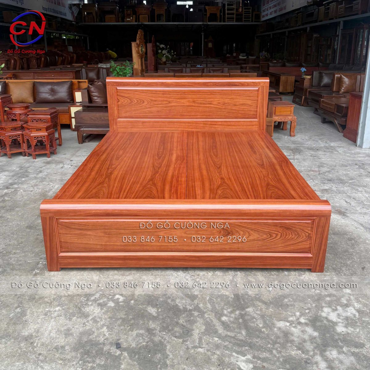giường ngủ gỗ Cẩm Vân góc chính diện
