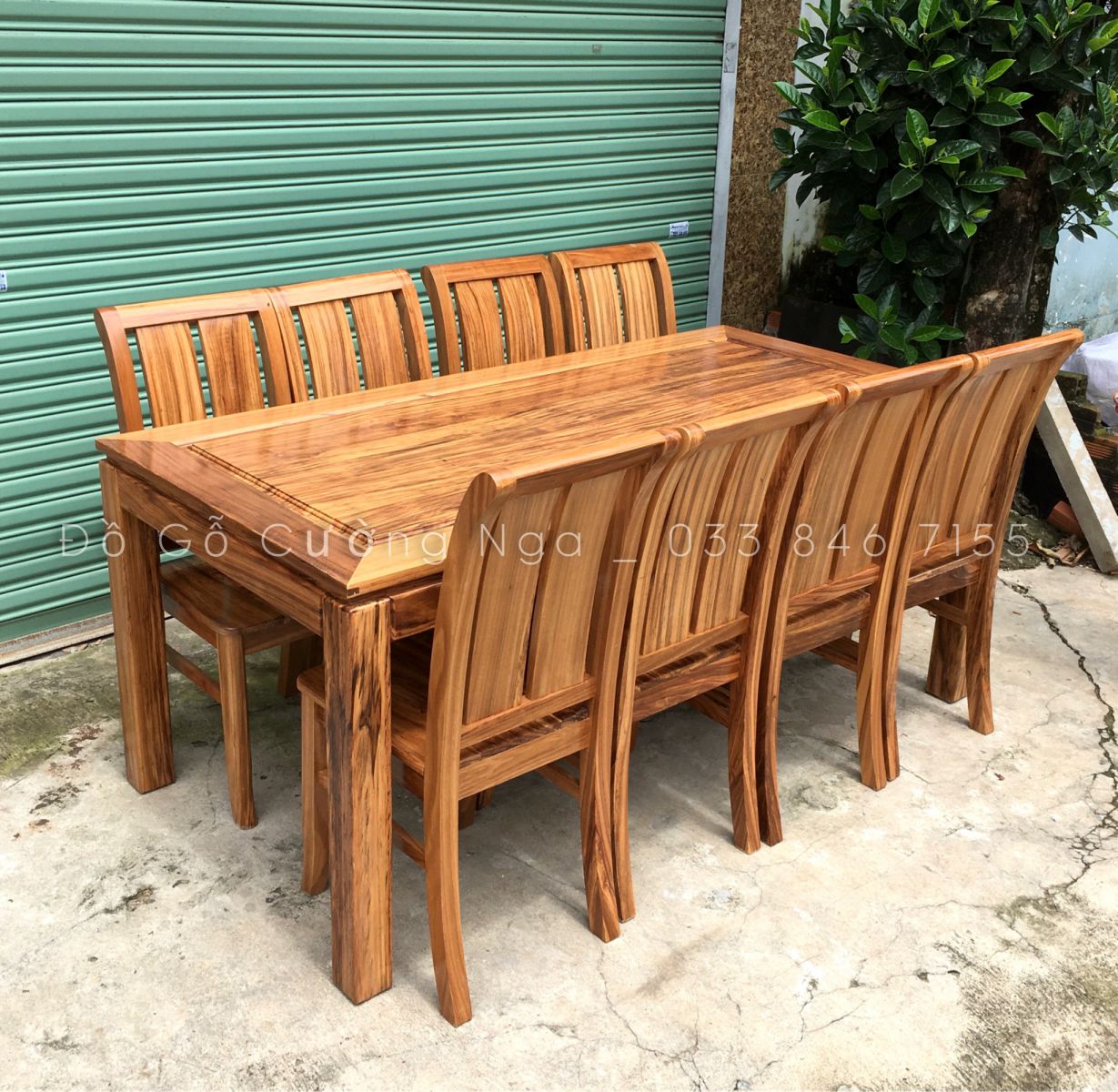 ban an go huong xam 