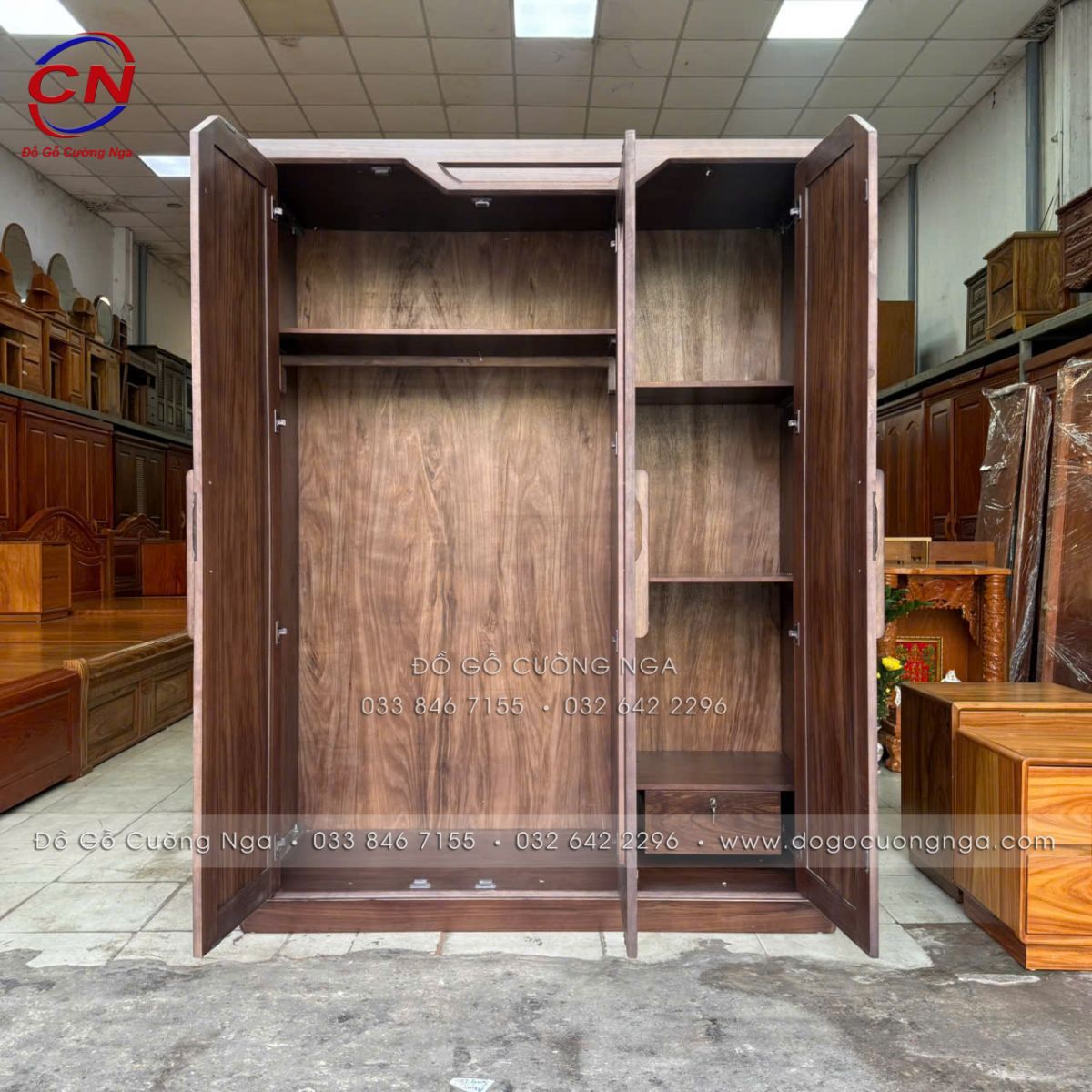 Tủ Áo Gỗ Óc Chó 3 Cánh Phối Kính 