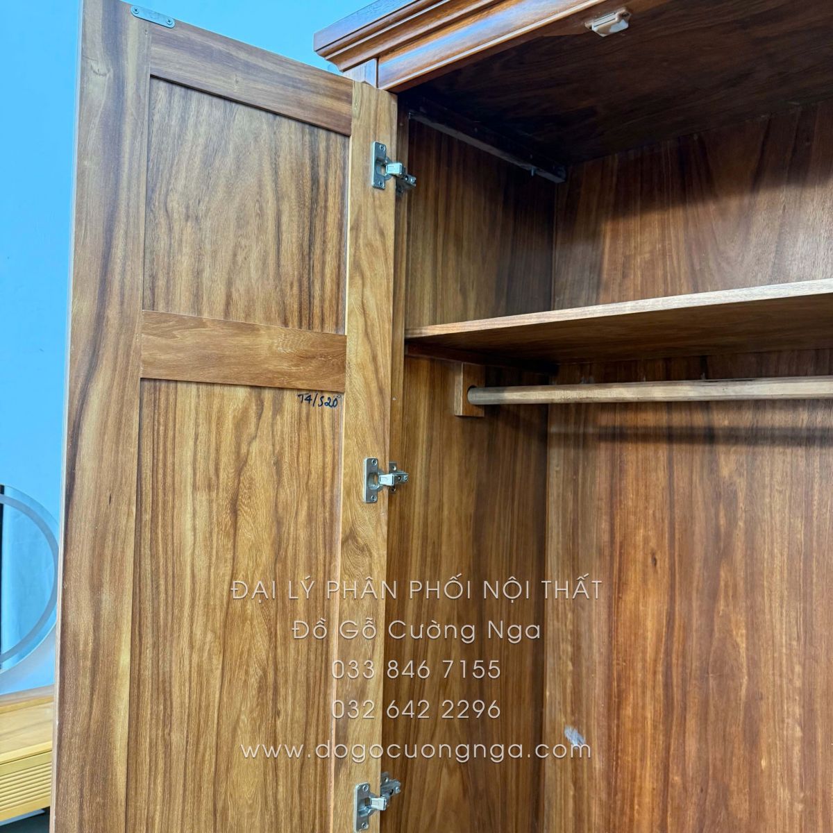 tủ áo gỗ cẩm 4 cánh