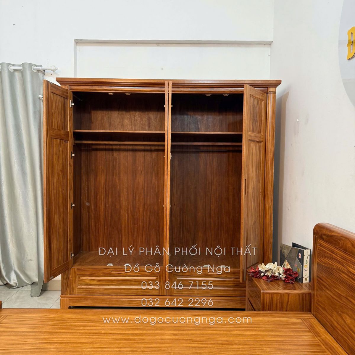 tủ áo gỗ cẩm 4 cánh