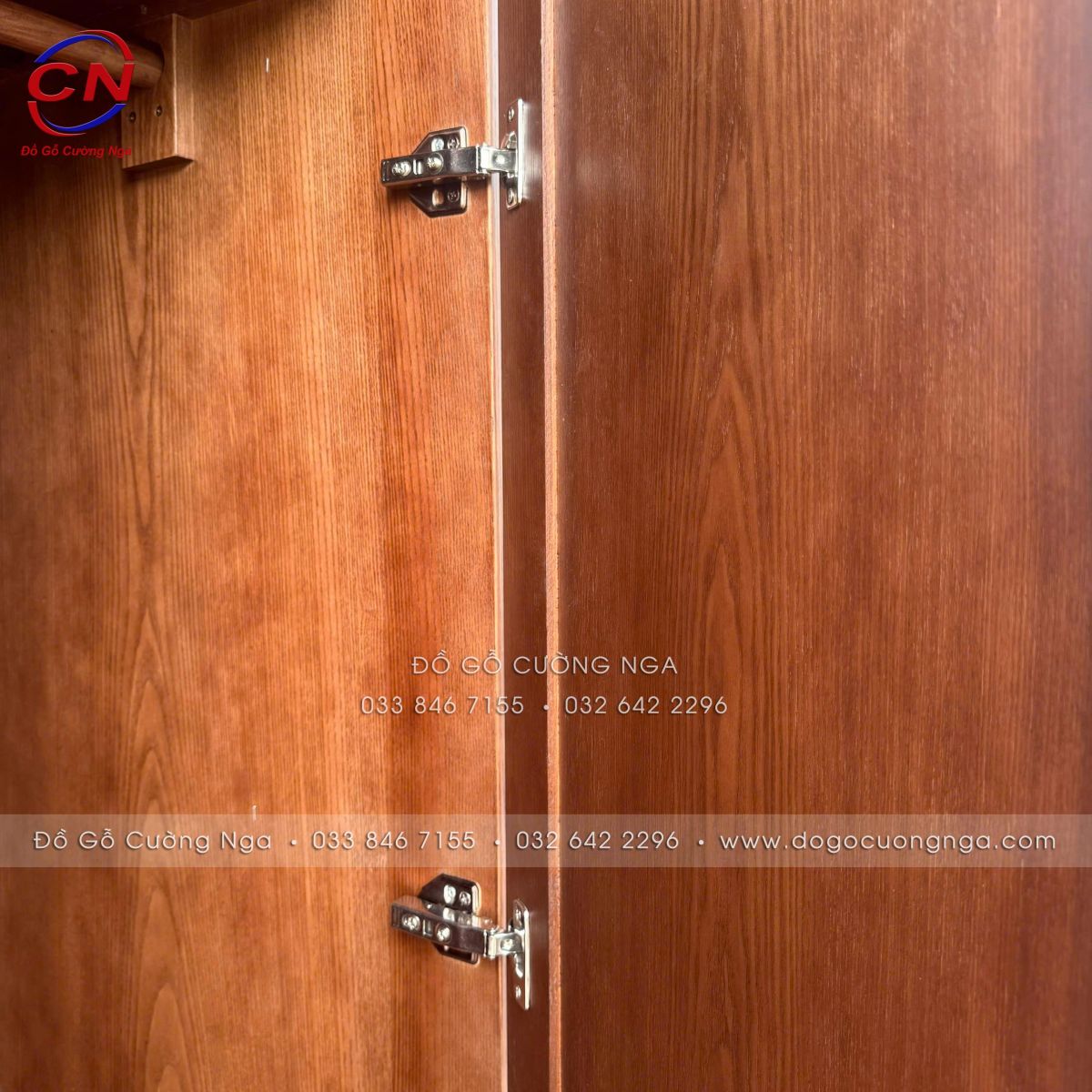 Tủ Áo Gỗ Sồi Nga 3 Cánh Màu Óc Chó Chạy Chỉ