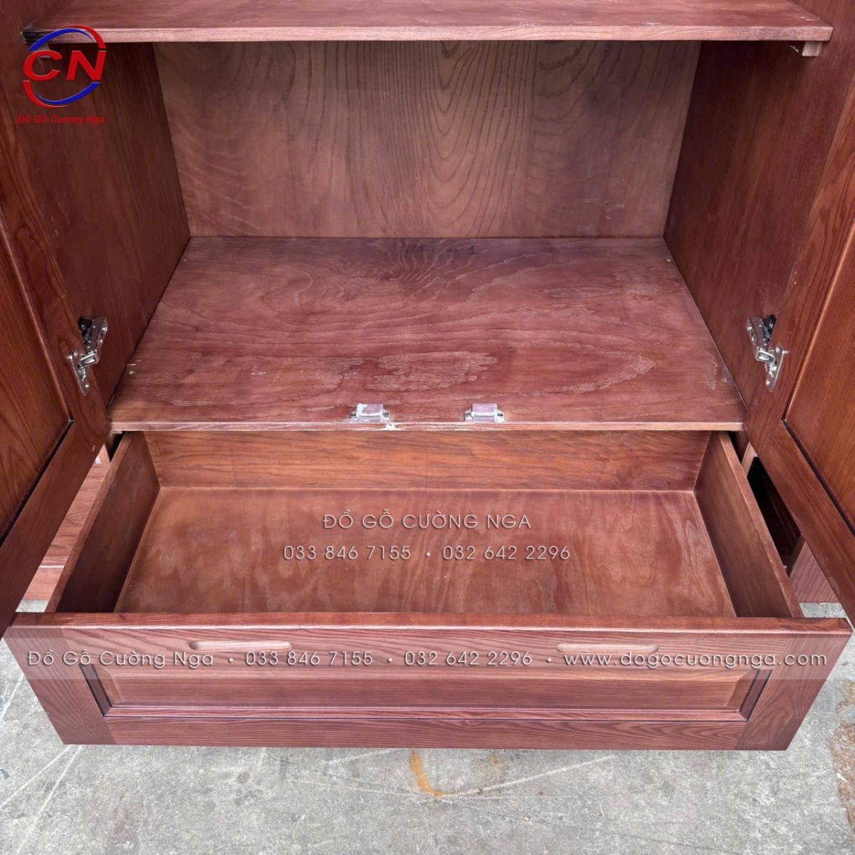 Tủ Áo Gỗ Sồi Nga Màu Óc Chó 4 Cánh Sơn Inchem, Bản Lề Giảm Chấn