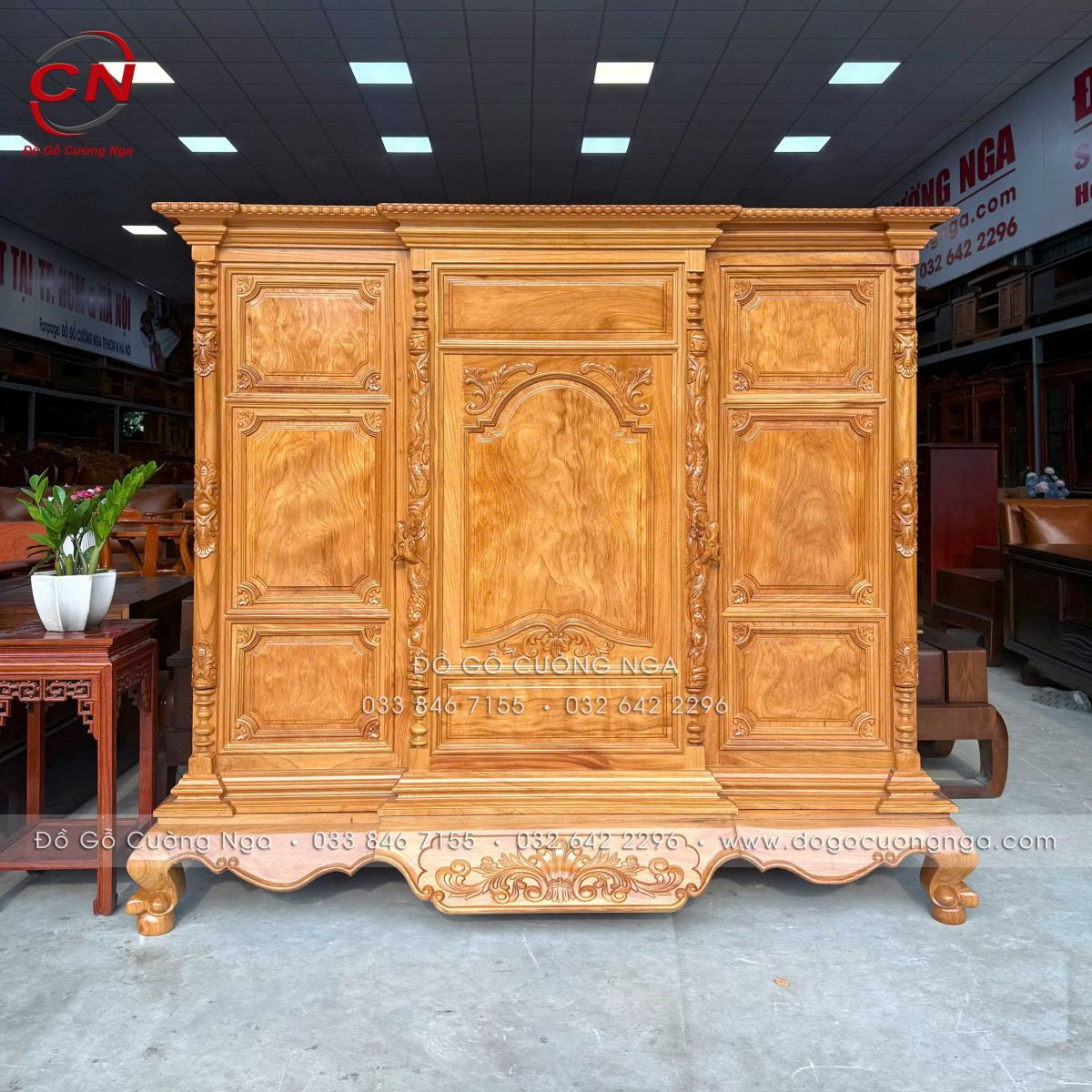 góc chụp chính diện tủ thờ gõ đỏ 1m53