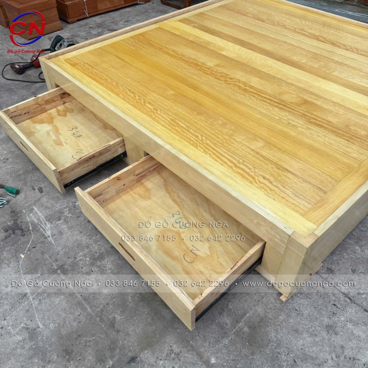Giường Ngủ Gỗ Sồi Nga Màu Tự Nhiên 2mx2m Có 2 Ngăn Kéo – Hàng Đặt