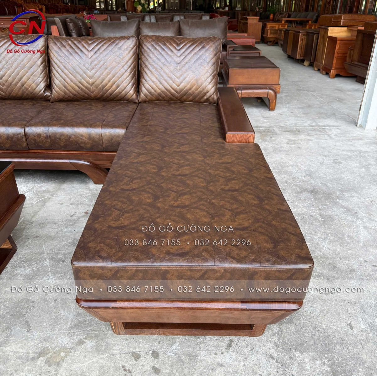 cận cảnh góc L của sofa