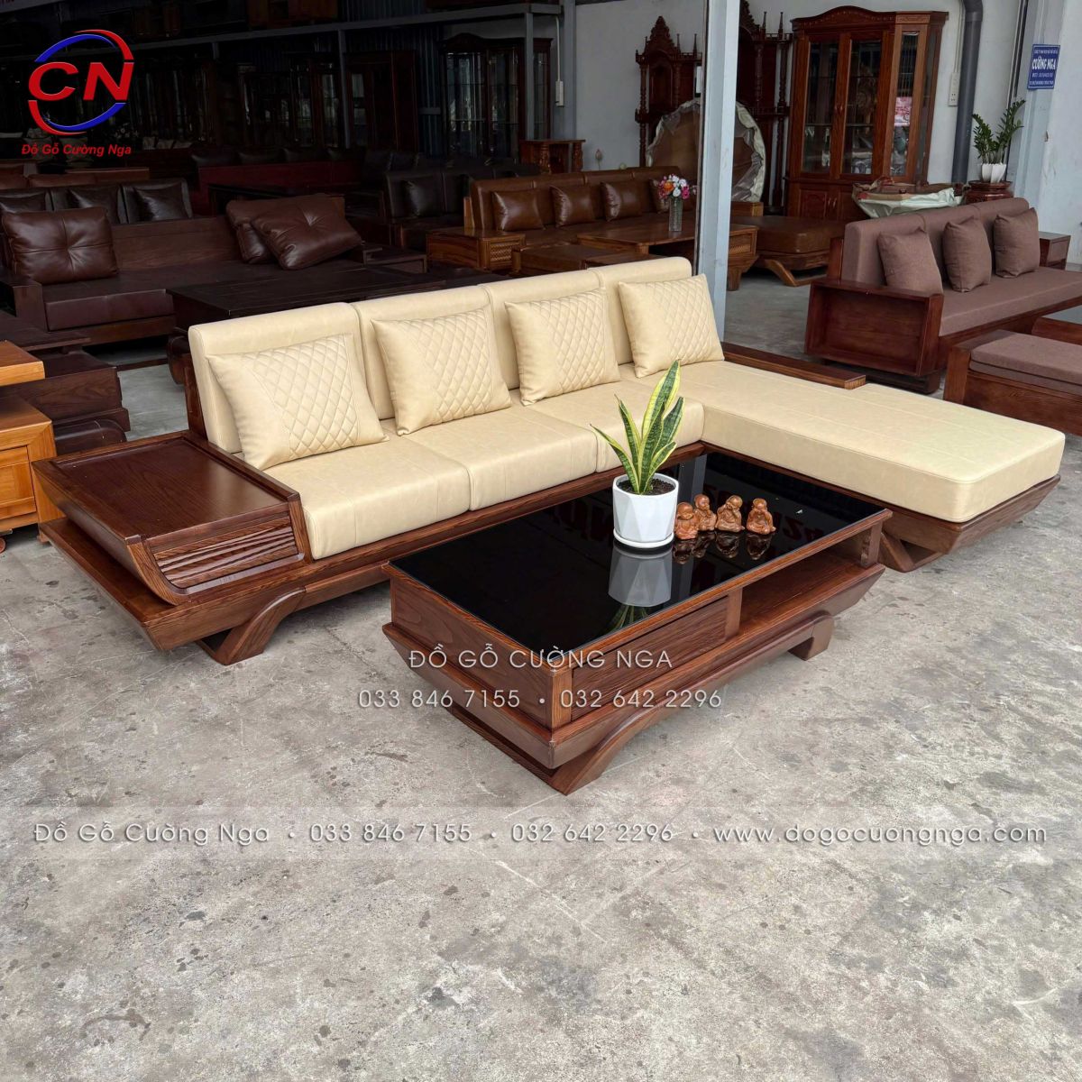 sofa góc L gỗ Sồi chân thuyền - nệm màu sáng