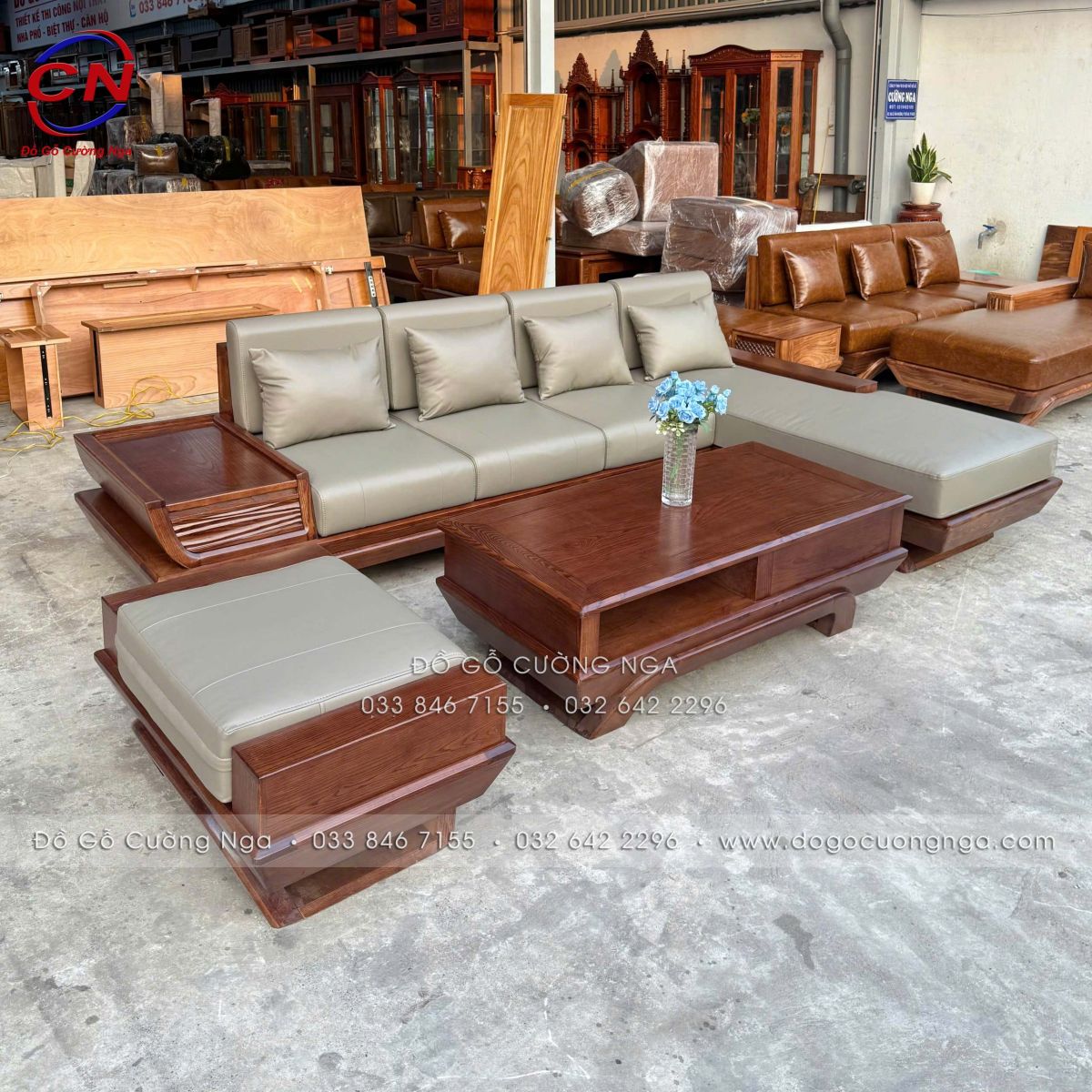 cận cảnh sofa góc L gỗ Sồi chân thuyền nệm màu xám