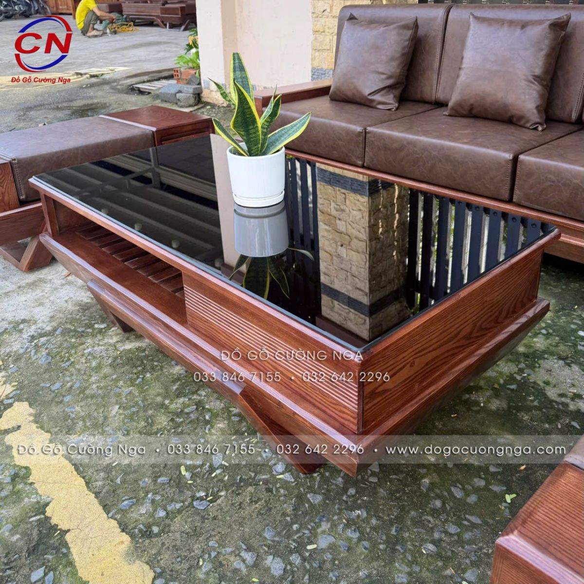 Sofa Văng Gỗ Sồi Nga Chân Thuyền Màu Óc Chó Kèm Nệm Bàn Có Kính