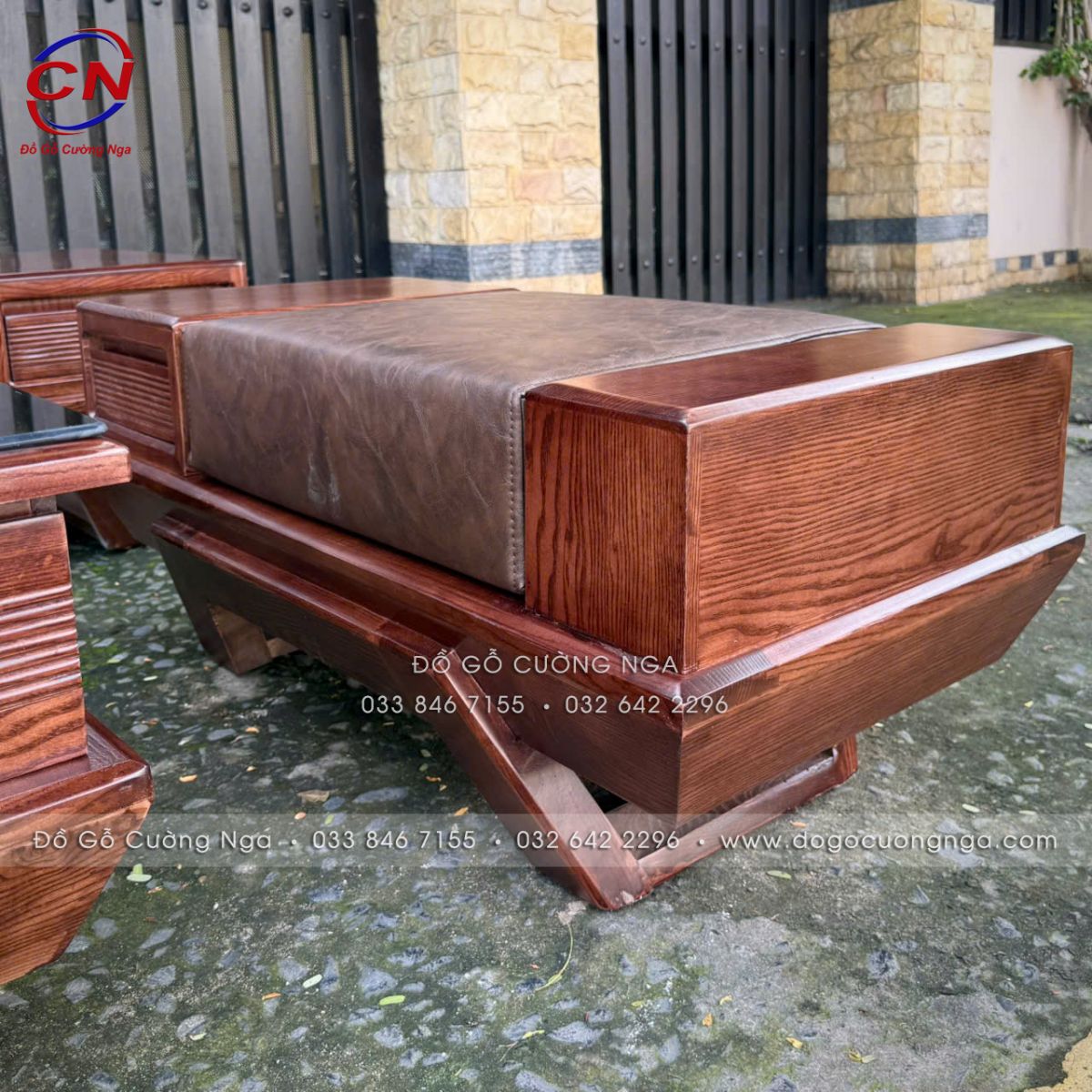 Sofa Văng Gỗ Sồi Nga Chân Thuyền Màu Óc Chó Kèm Nệm
