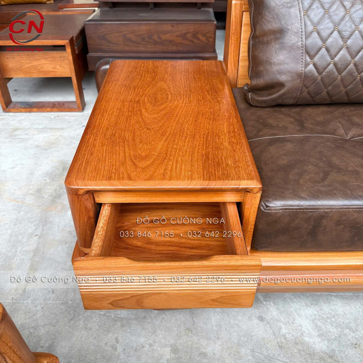 sofa goc go do chan thuyen