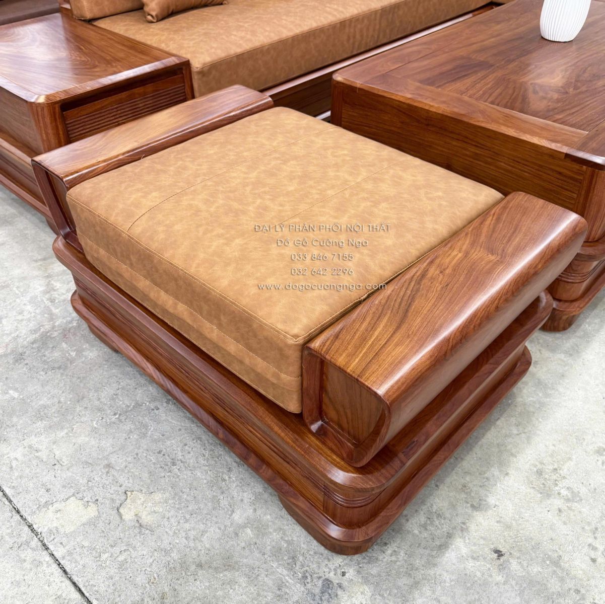 sofa gỗ hương vàng góc L