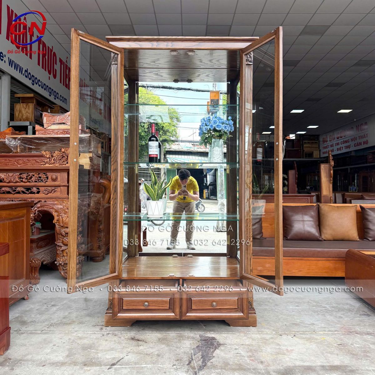 tủ rượu gỗ sồi 2 cánh kính