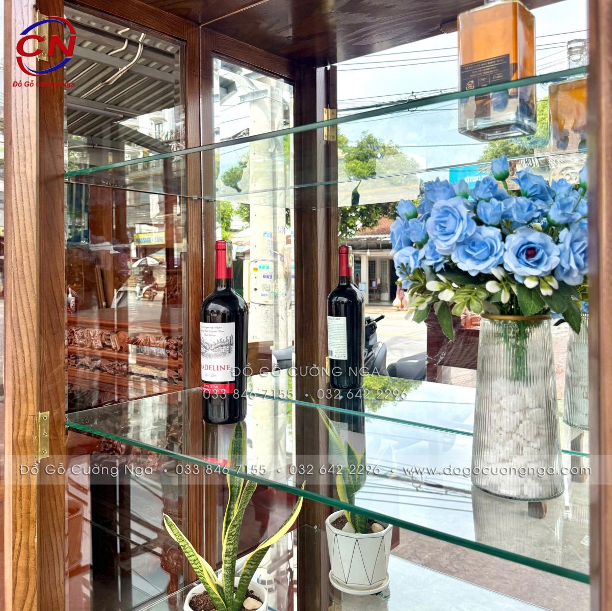 tủ rượu gỗ sồi 2 cánh kính