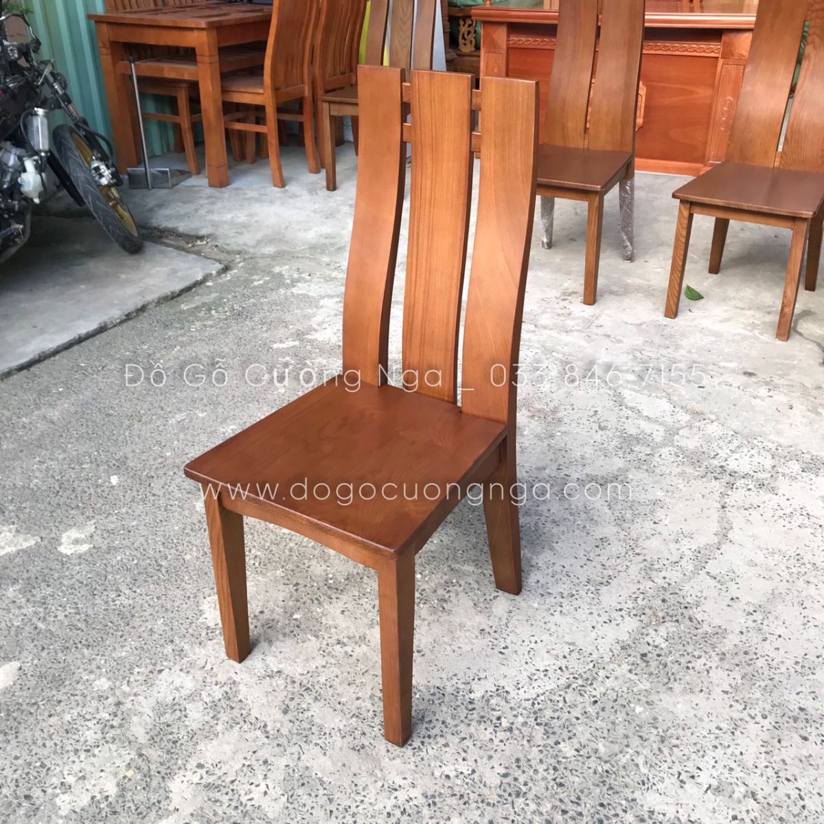 ghế ăn gỗ sồi lau màu
