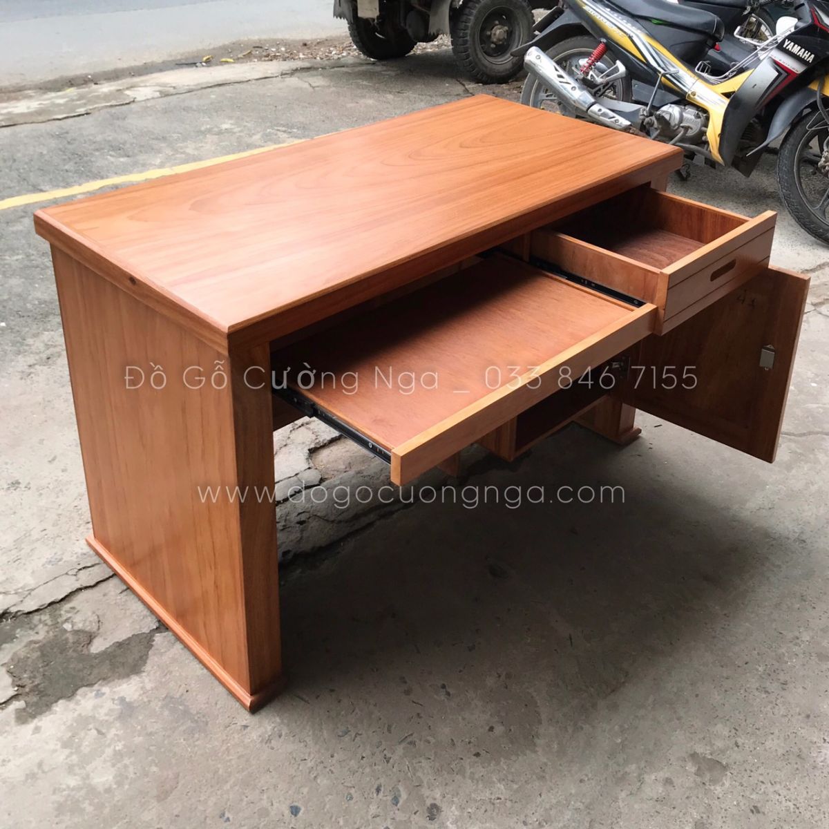 Bàn làm việc giám đốc gỗ gõ đỏ - 1m2