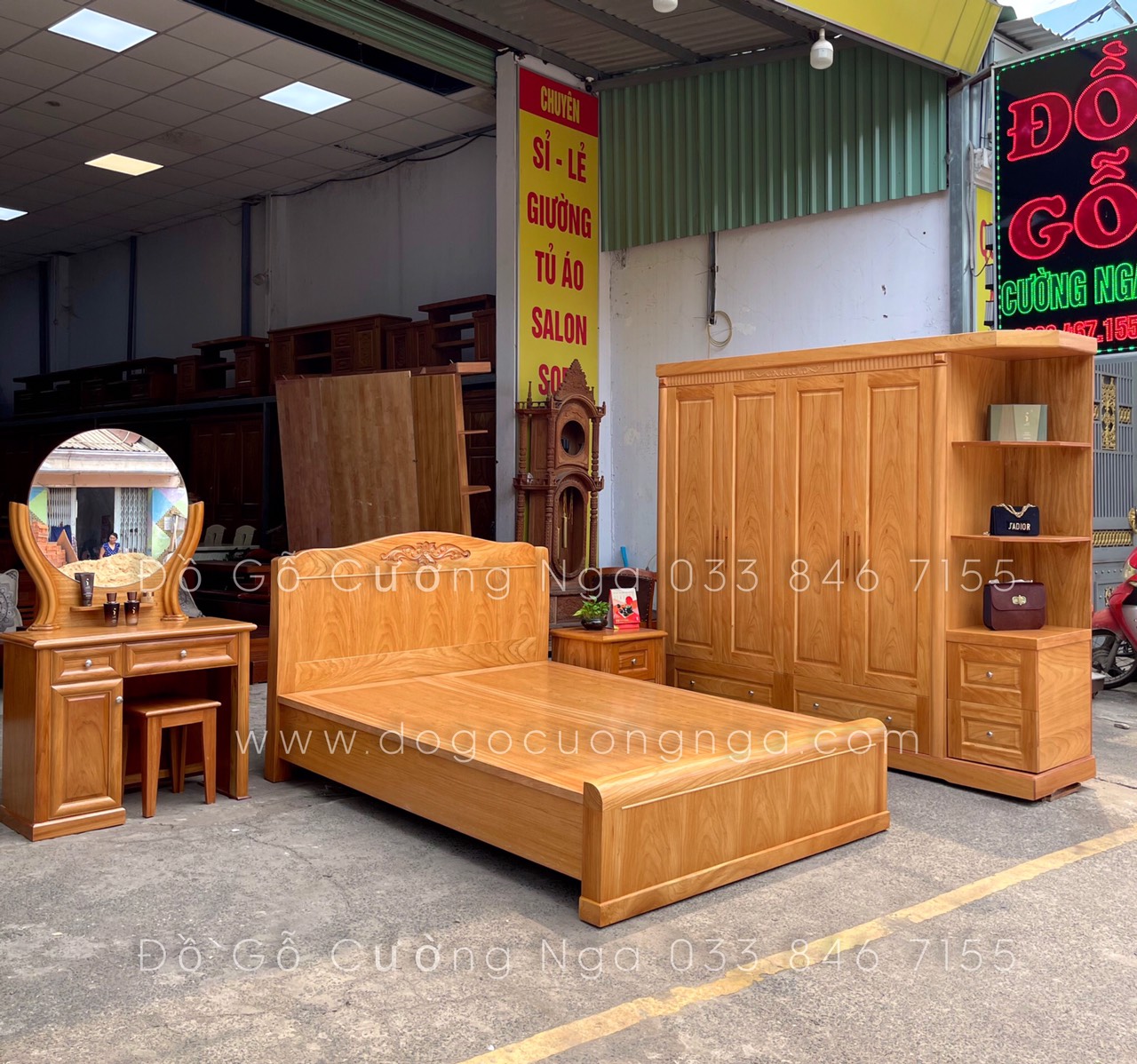 tủ quần áo gỗ gõ đỏ hiện đại