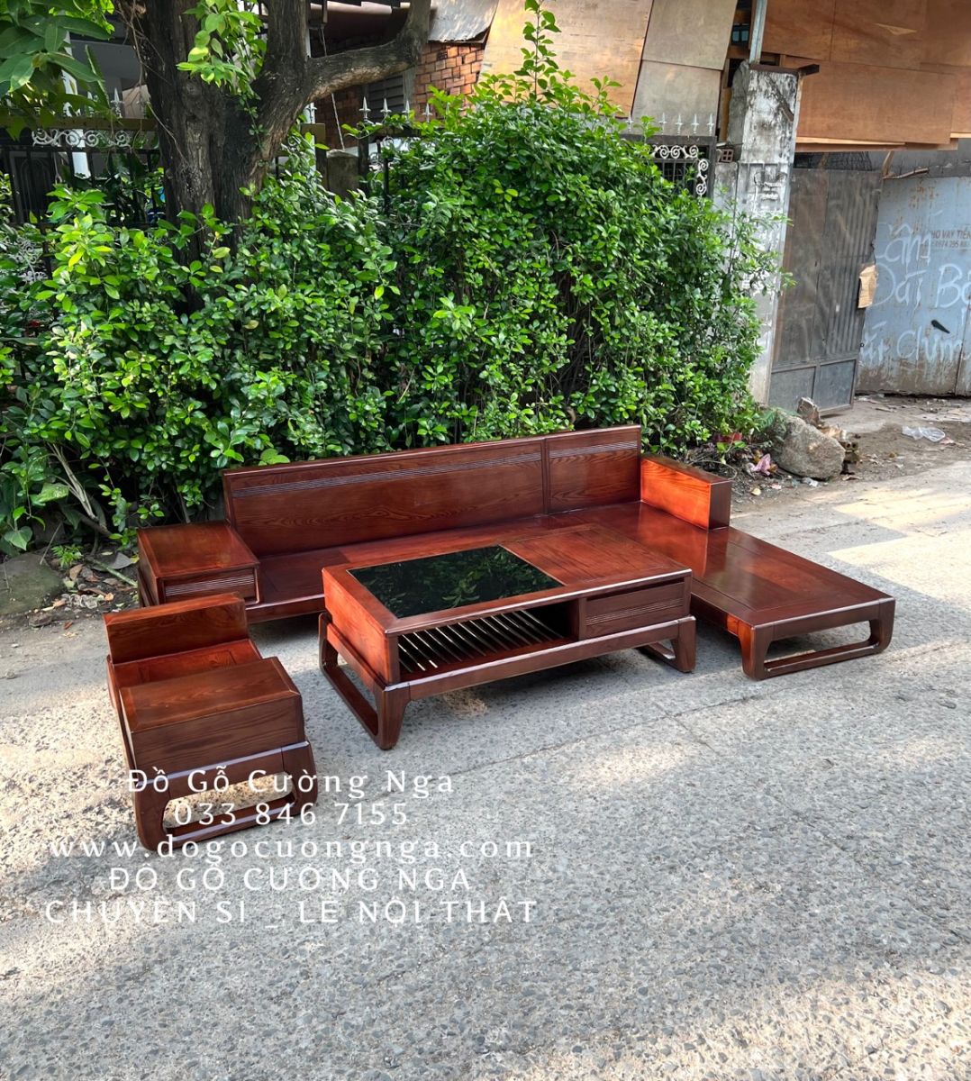 Sofa Gỗ Sồi Sơn Màu Óc Chó Sang Trọng Và Tinh Tế Cho Phòng Khách