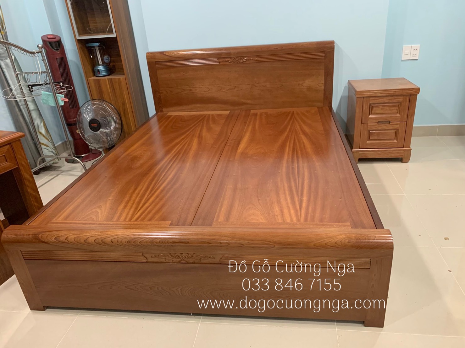 giường gỗ xoan đào 