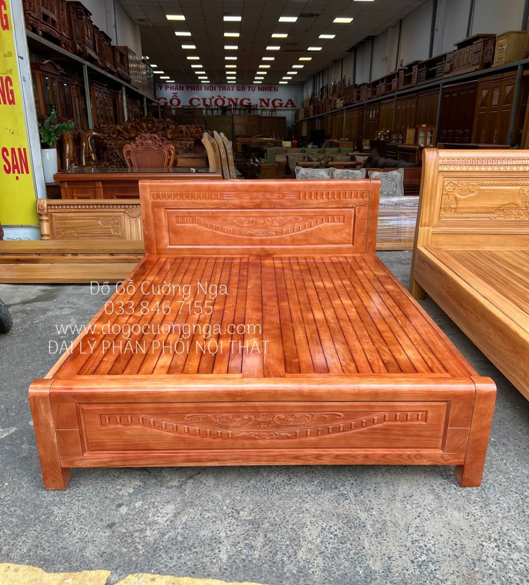 giường ngủ gỗ sồi nga 