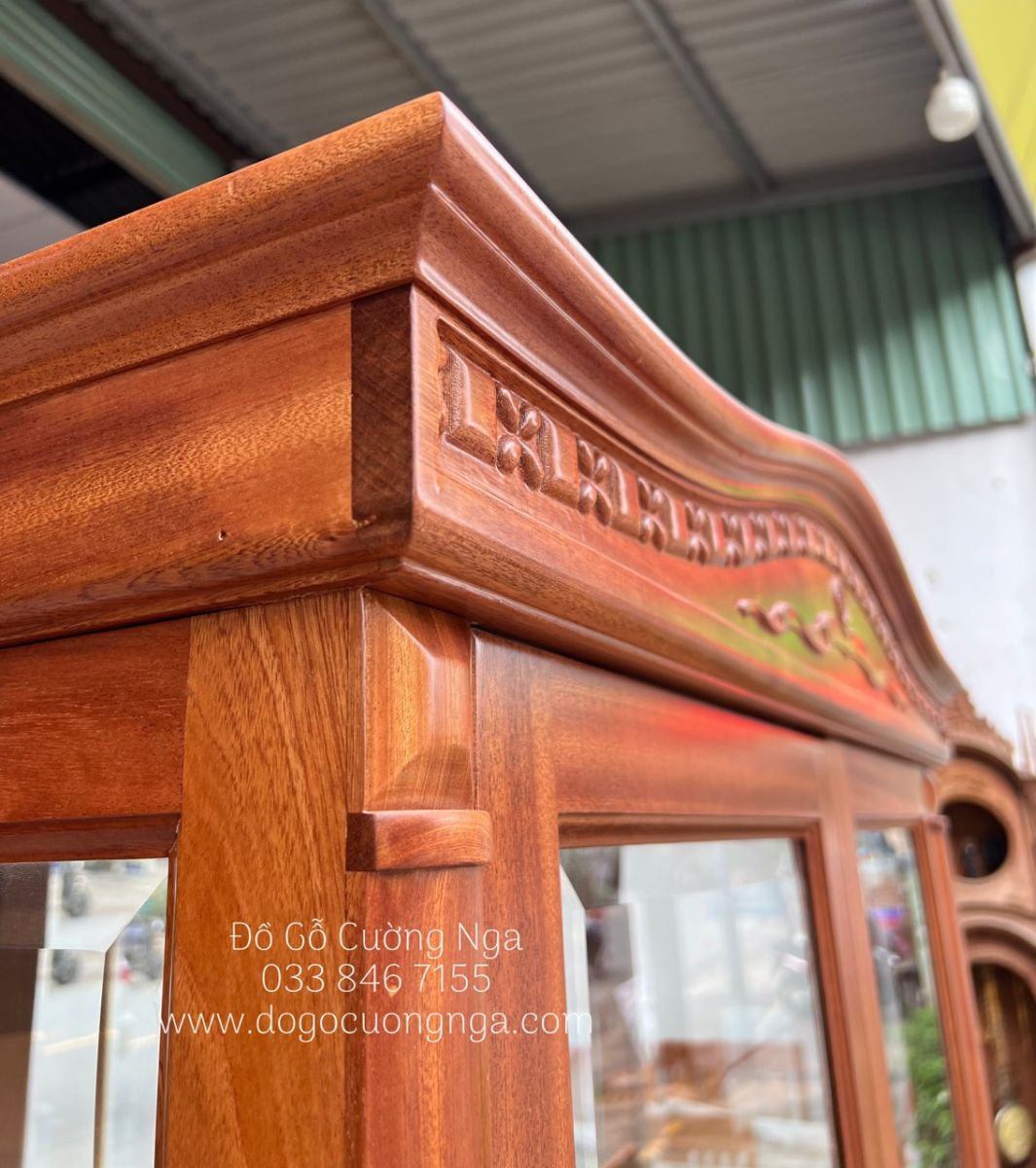 tủ rượu vuông gỗ xoan đào 