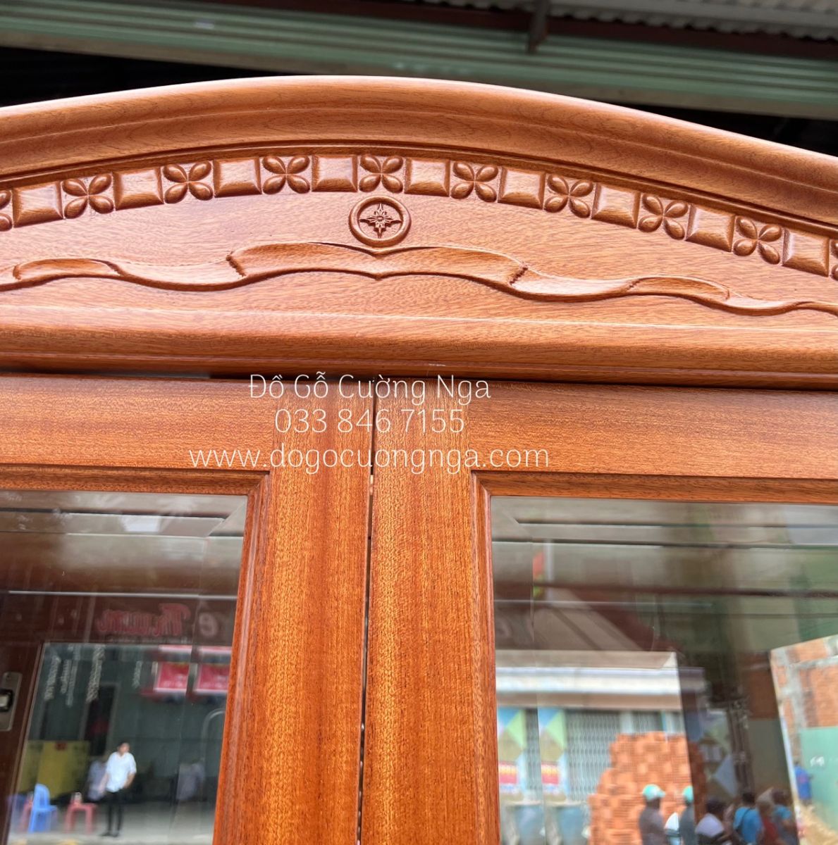 tủ rượu vuông gỗ xoan đào 