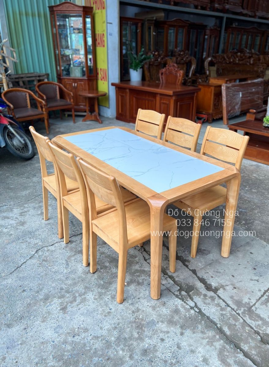 bàn ăn gỗ sồi nga 