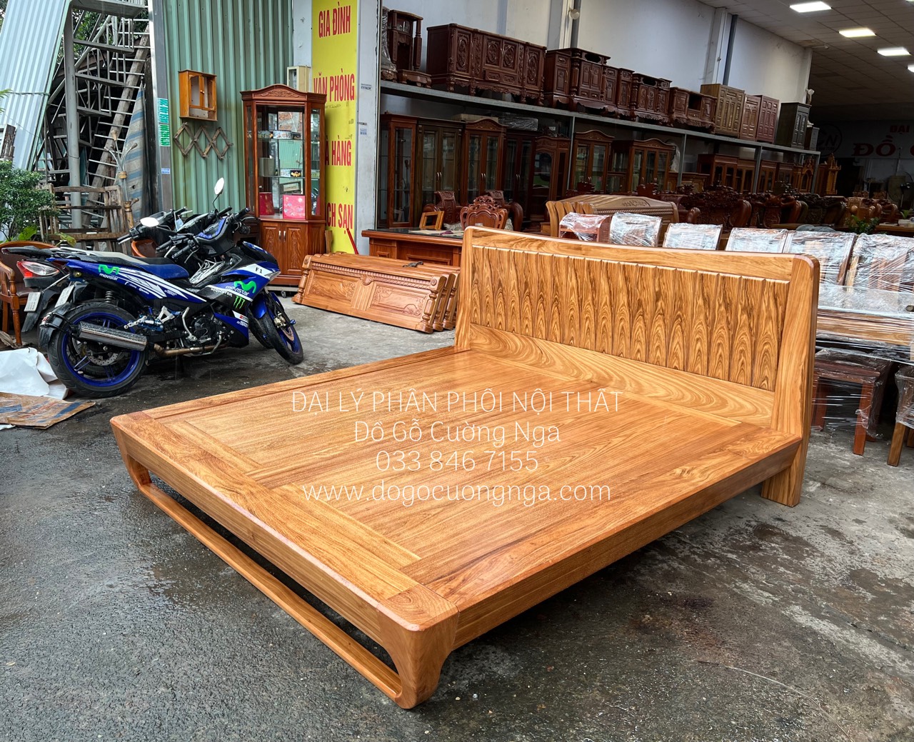 giuong go huong da 