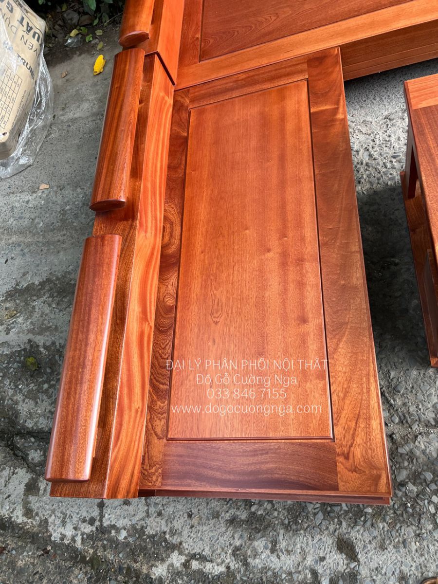 ghe sofa go soi nga