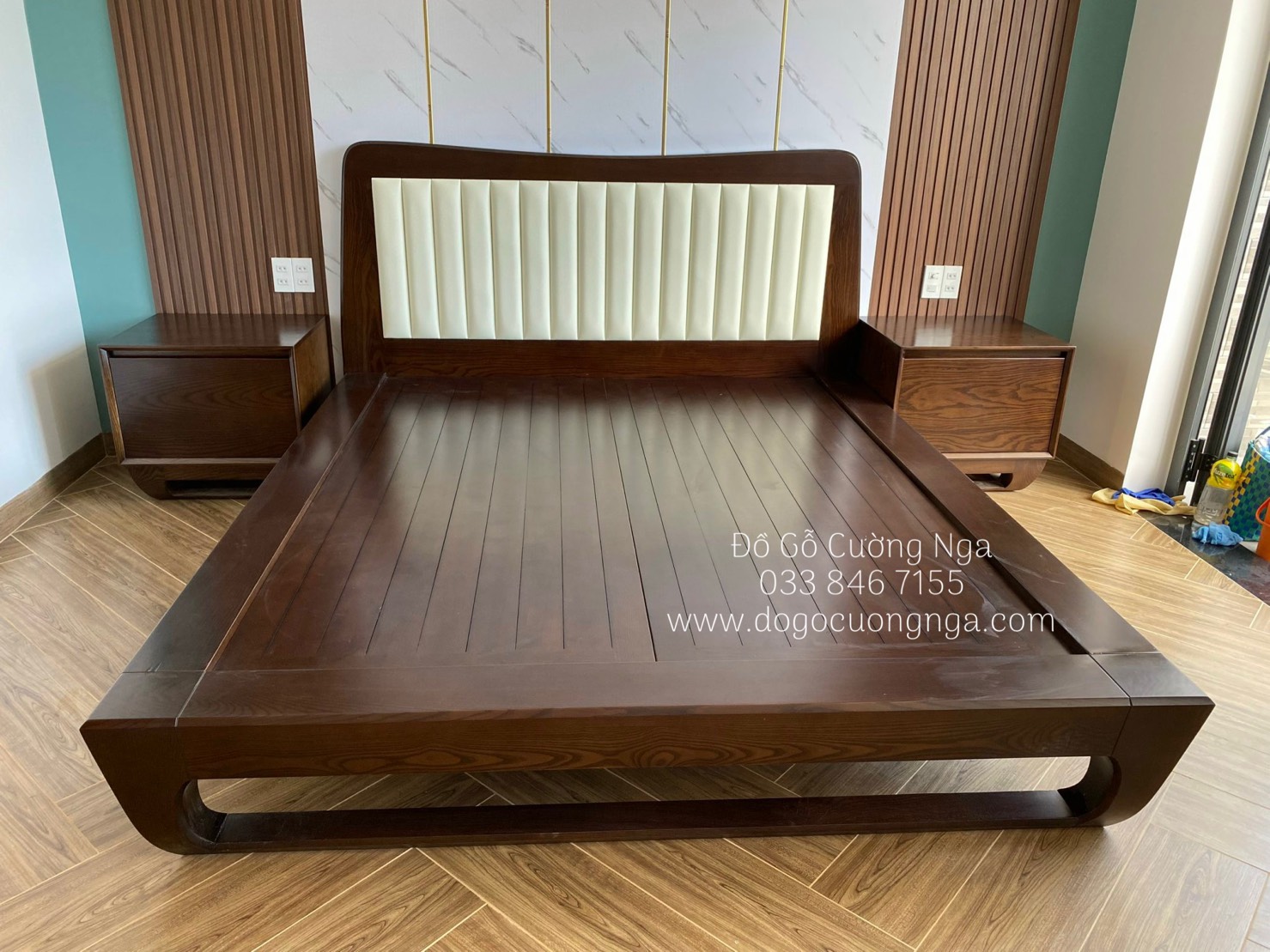 giuong go kieu nhat