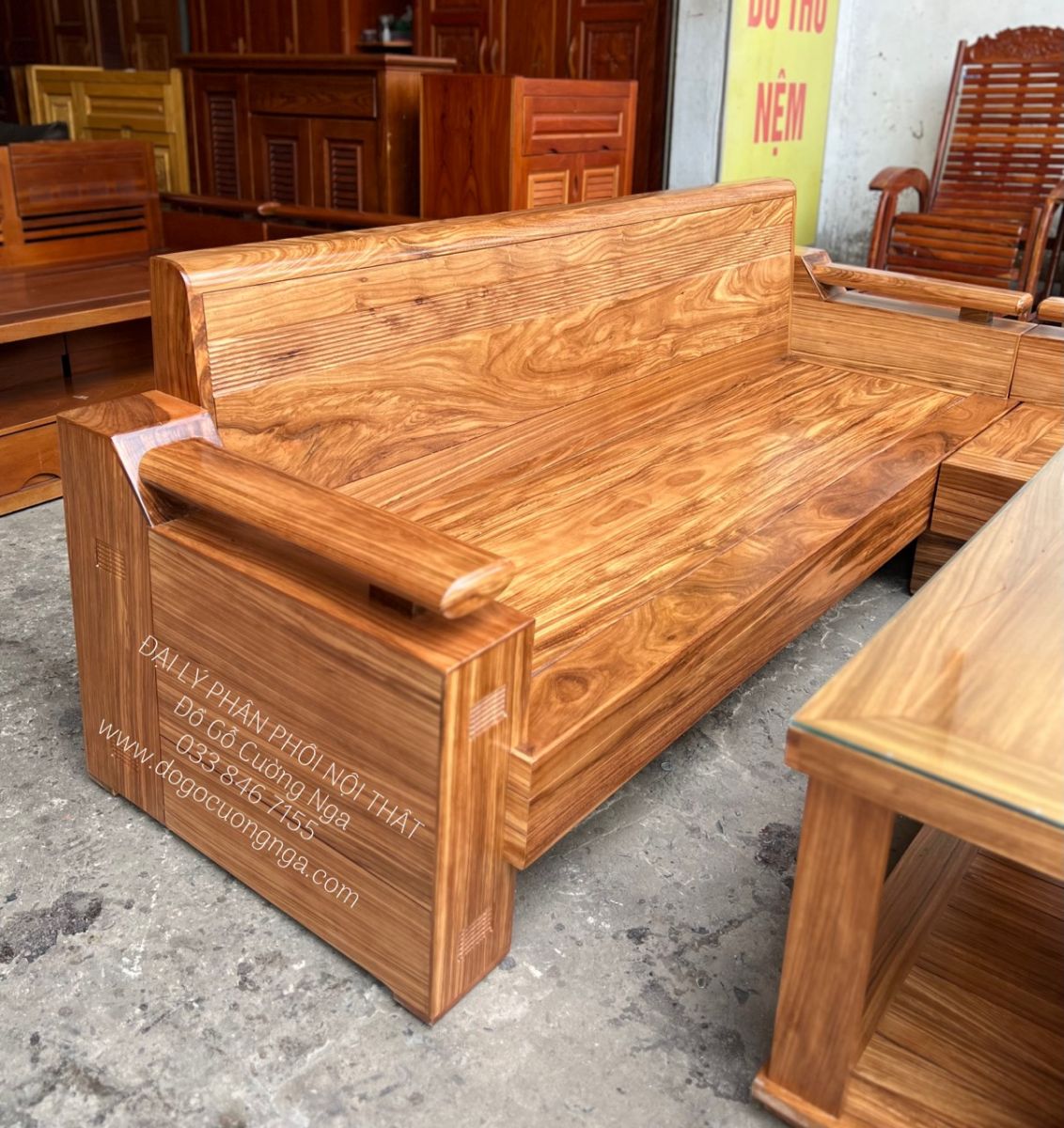 ghế sofa gỗ hương xám