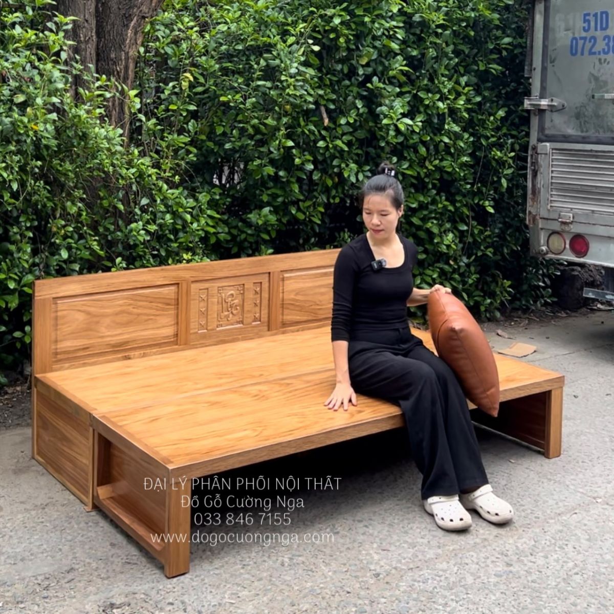 Giường gấp gỗ tự nhiên sang trọng