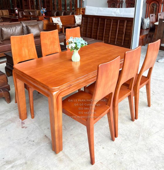 Bàn Ăn Gỗ Sồi Nga 6 Ghế Màu Xoan Đào Mẫu Chân Bo Hiện Đại