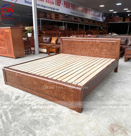 Giường Ngủ Gỗ Sồi Nga Lau Màu Óc Chó - Vạt Lan Mẫu Trơn