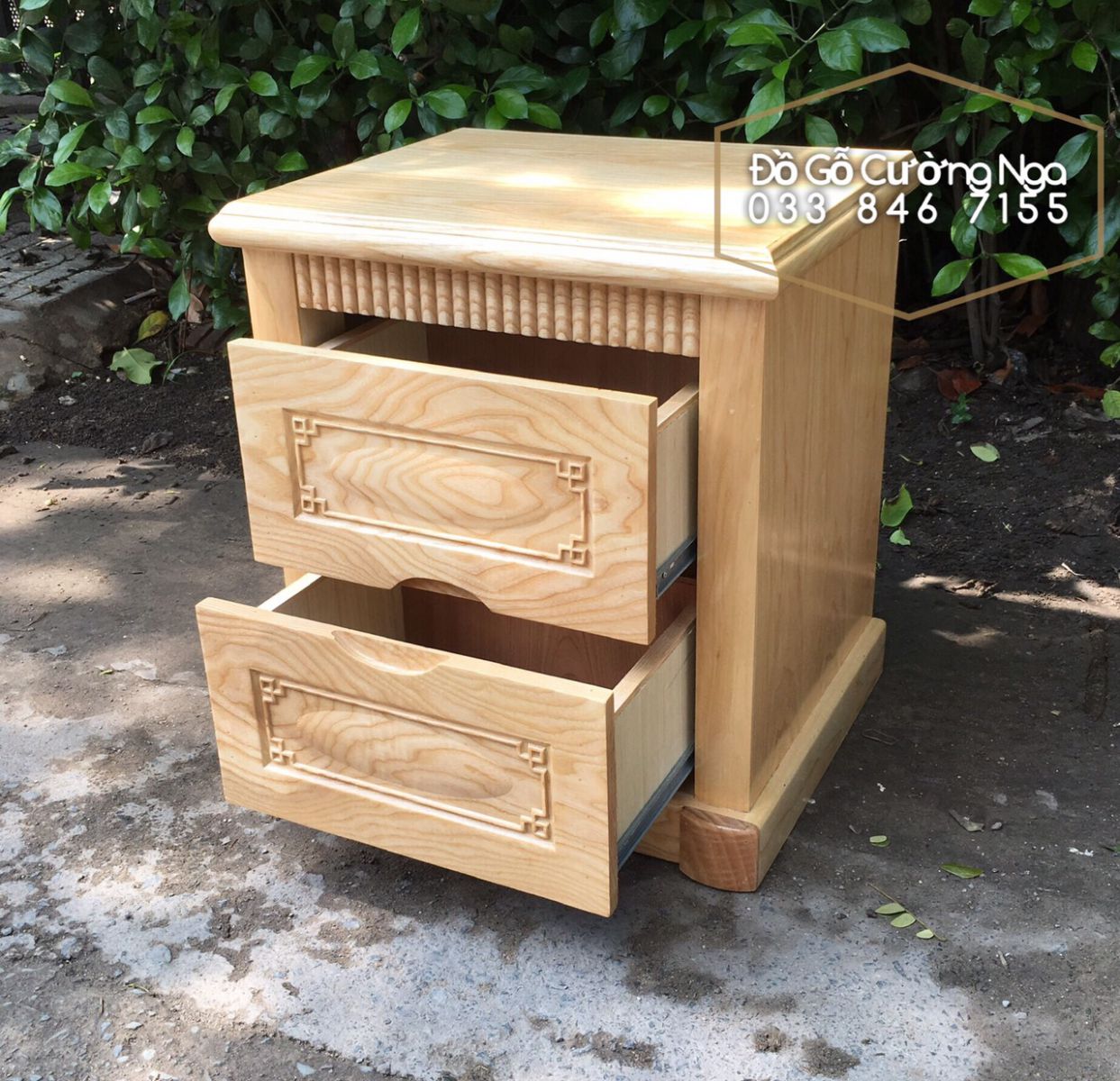 Tủ đầu giường gỗ sồi nga - 2 ngăn kéo 
