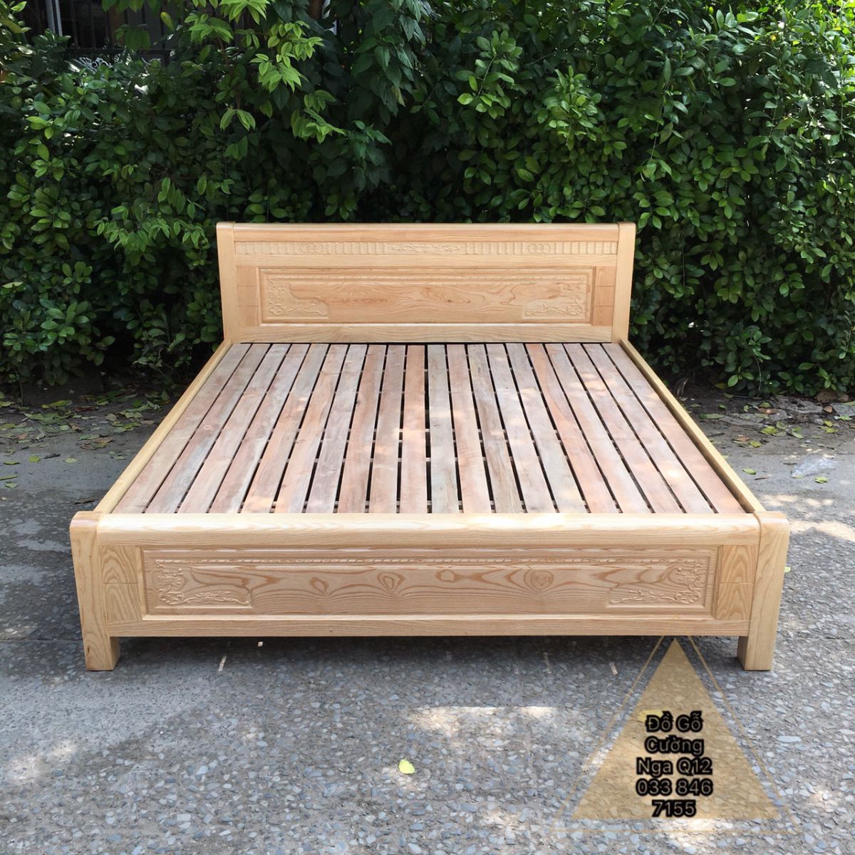 giường gỗ sồi giá rẻ